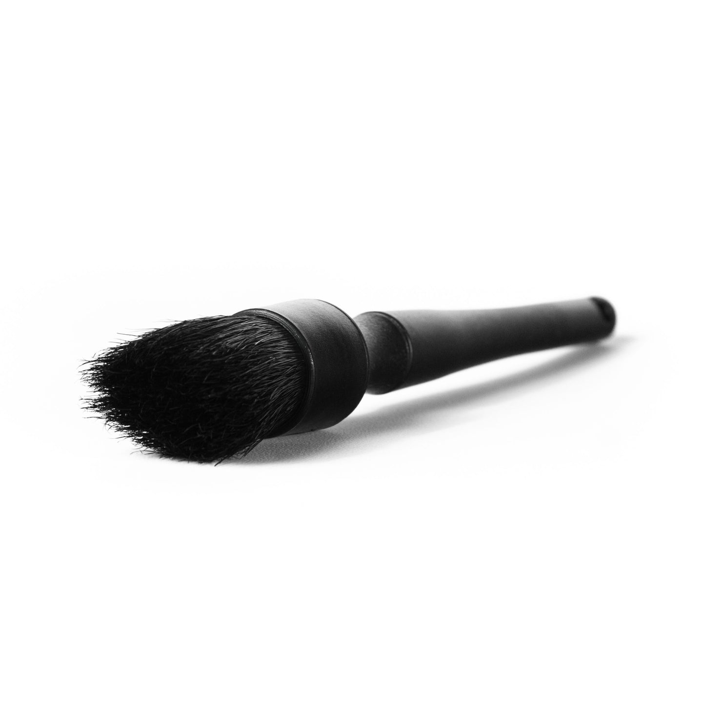 
                  
                    Pensula de detailing din par natural | C03 Stiff
                  
                